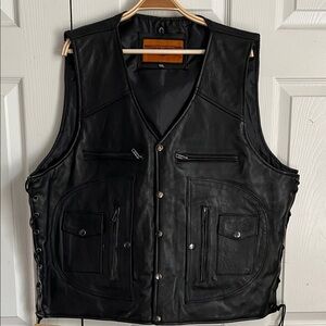 Men's Sleek Black Leather Vest